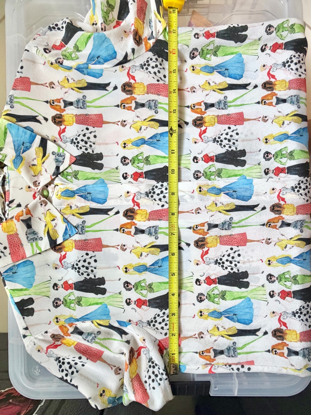 Alice + Olivia Willa Stace Face Silk Button-Down Blouse Multicolor HTF Size XS - Picture 16 of 17